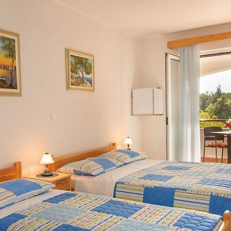 Bed And Breakfast Ritosa Porec Exterior photo