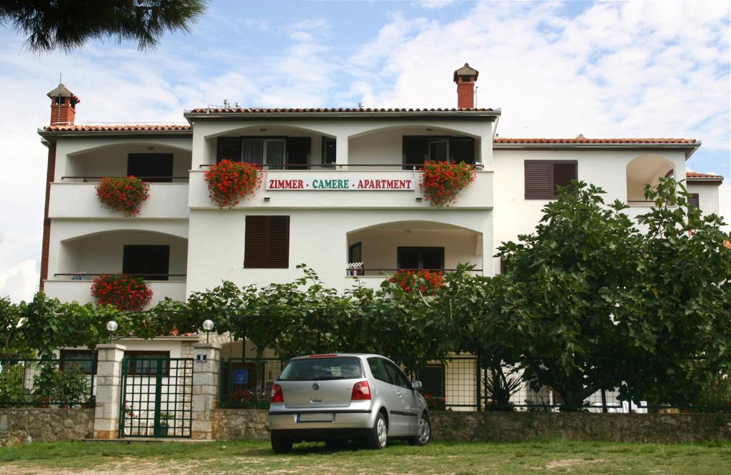 Bed And Breakfast Ritosa Porec Exterior photo