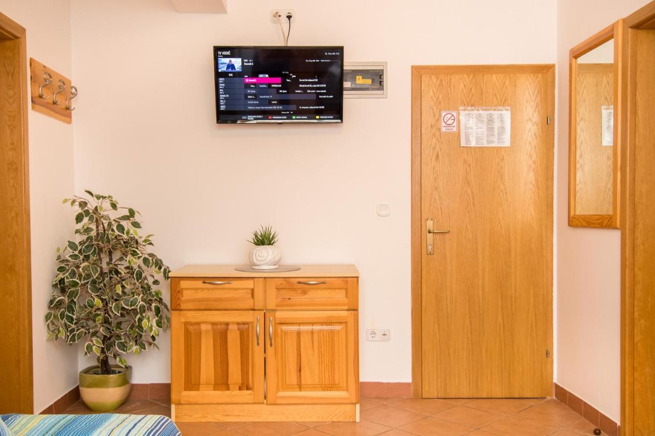 Bed And Breakfast Ritosa Porec Exterior photo