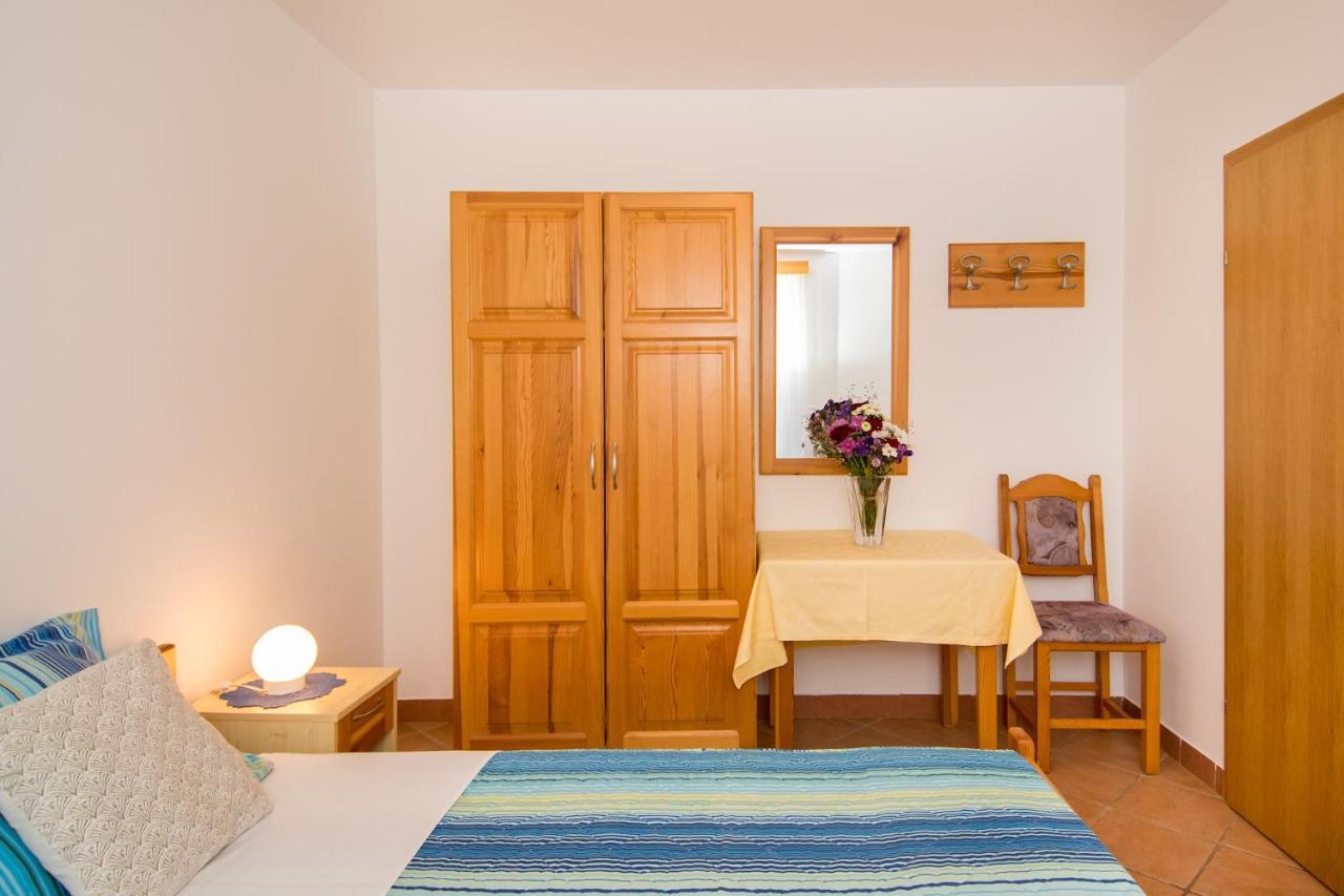 Bed And Breakfast Ritosa Porec Exterior photo