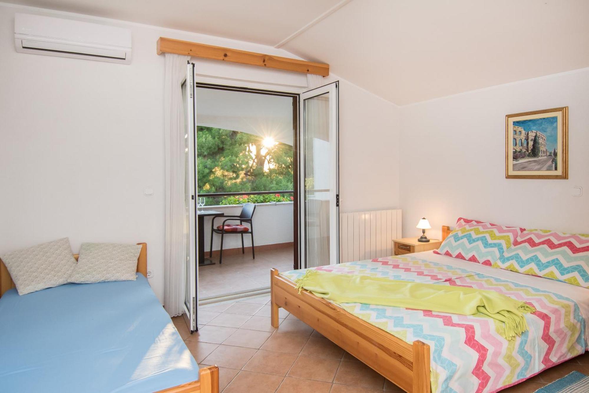 Bed And Breakfast Ritosa Porec Exterior photo