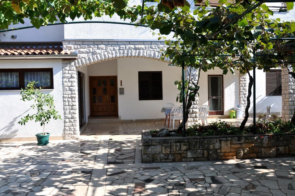 Bed And Breakfast Ritosa Porec Exterior photo